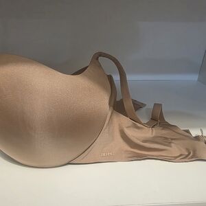 SKIMS Ultimate Push-Up Bra